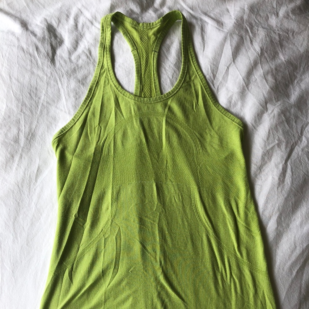 Lululemon Swiftly Tech Racerback Tank Womens